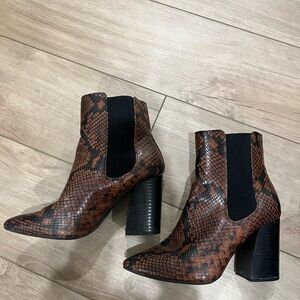 Stylish Brown Snake Print Ankle Boots